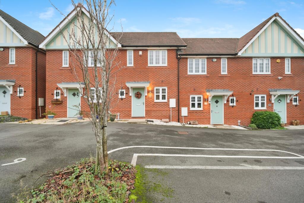 Main image of property: Eastacre Mews, Manchester, M28