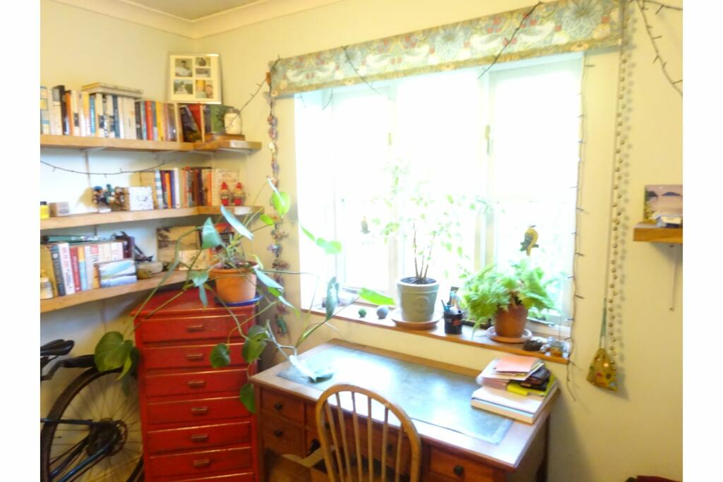 Additional property image - Highfield Close, Cambridge, CB22