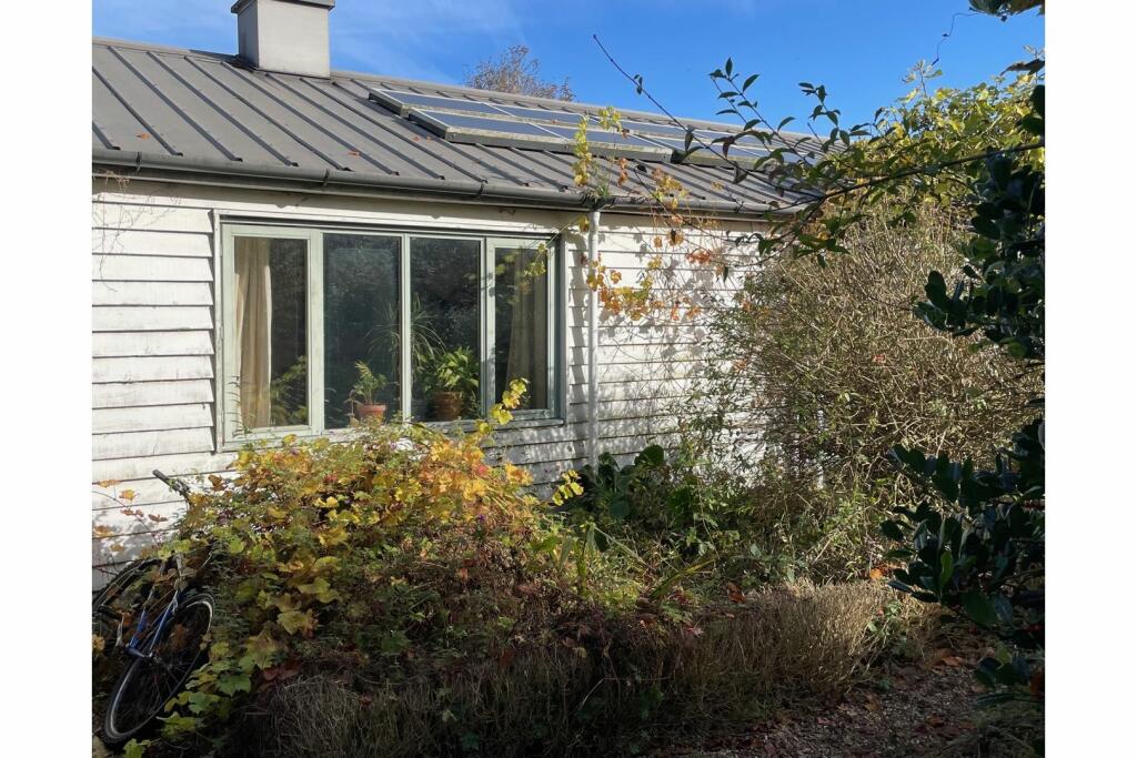 Additional property image - Highfield Close, Cambridge, CB22