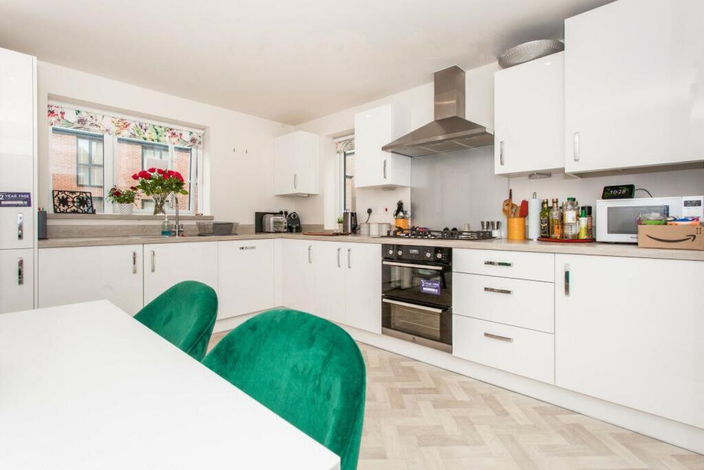 Additional property image - Plymouth Close, Cambridge, CB3