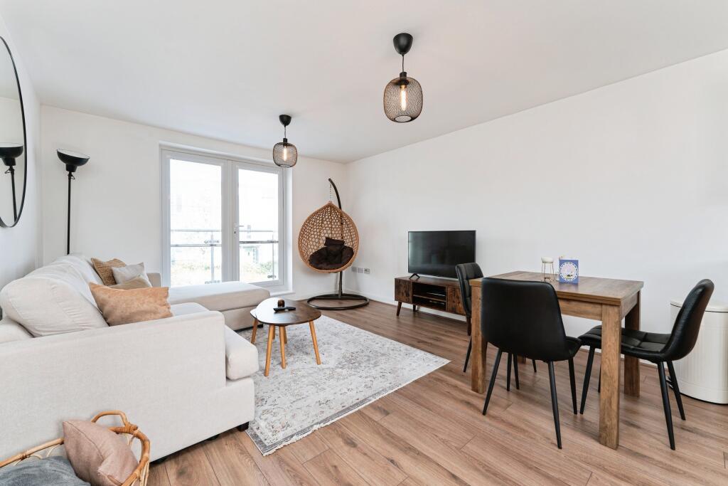 Main image of property: Chieftain Way, Cambridge, CB4