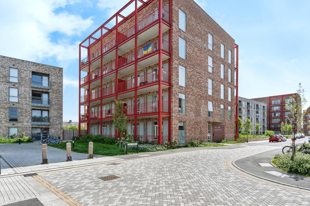 Main image of property: Eagle Street, Cambridge, CB1
