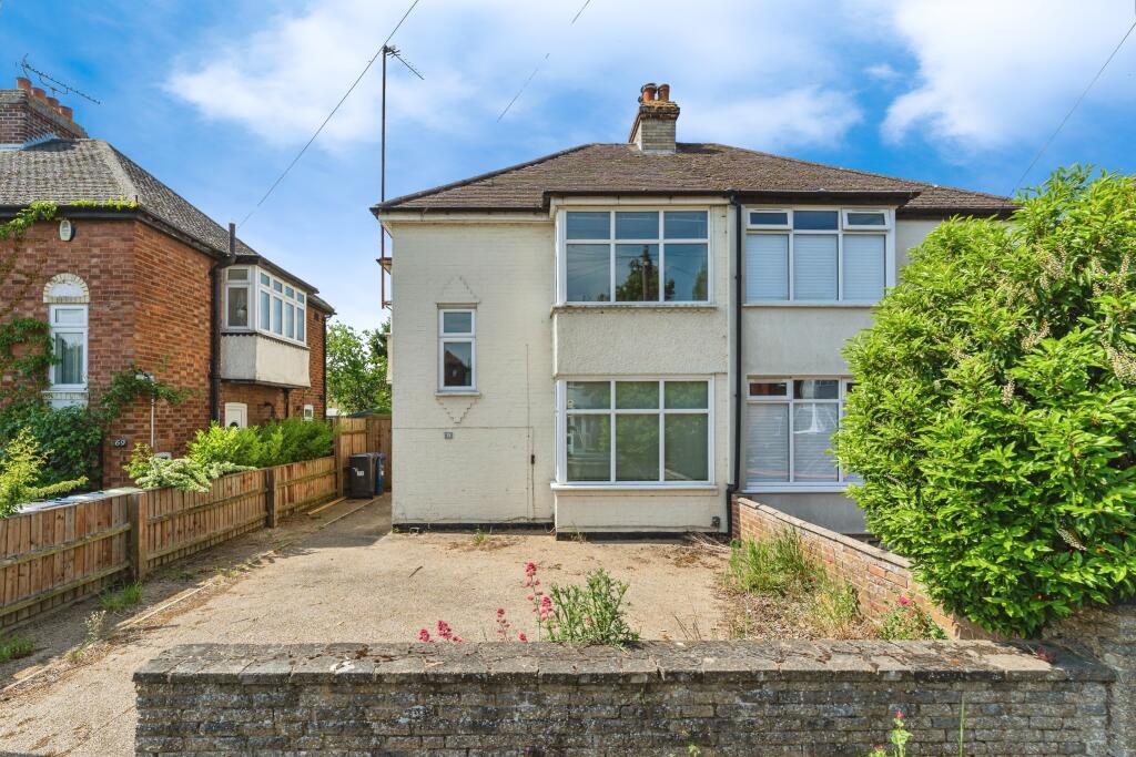 Main image of property: Lovell Road, Cambridge, CB4