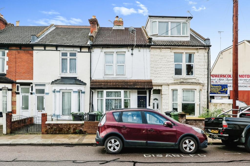 2 bedroom flat for sale in Powerscourt Road, Portsmouth, PO2