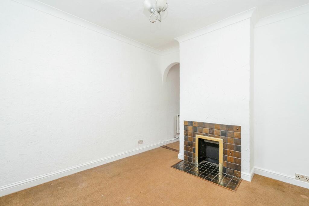 2 bedroom terraced house for sale in Guildford Road, Portsmouth, PO1