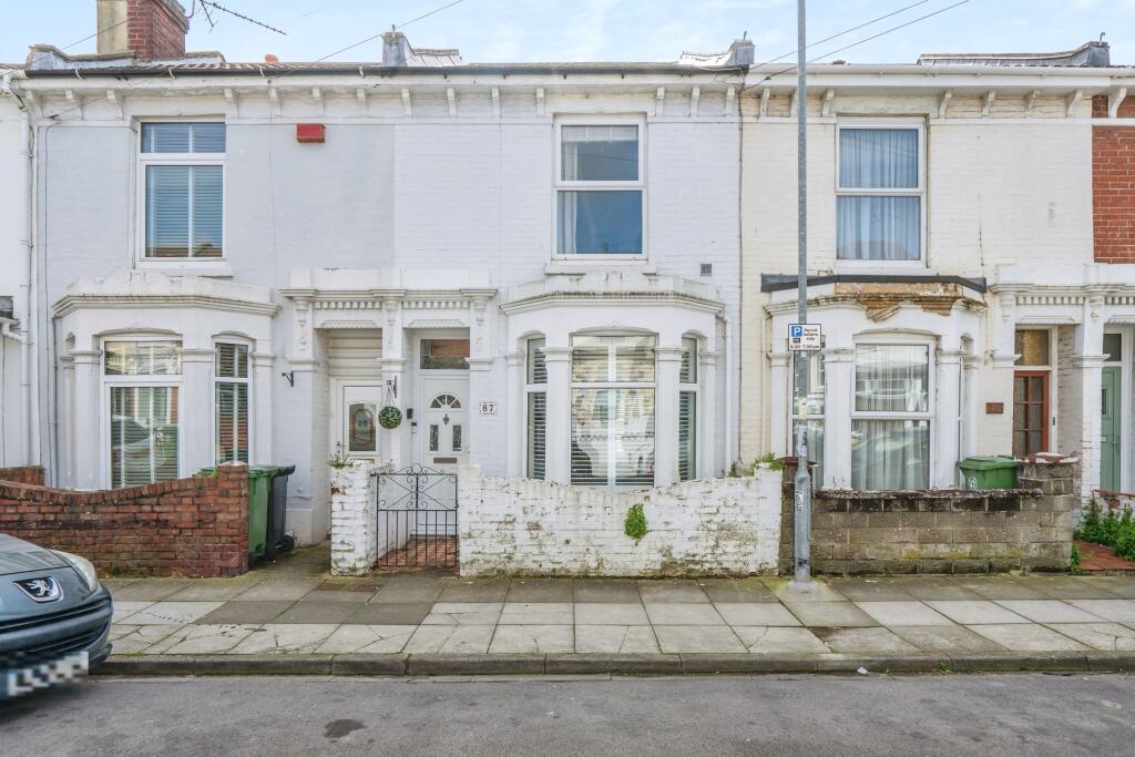 2 bedroom terraced house for sale in Suffolk Road, Southsea, PO4