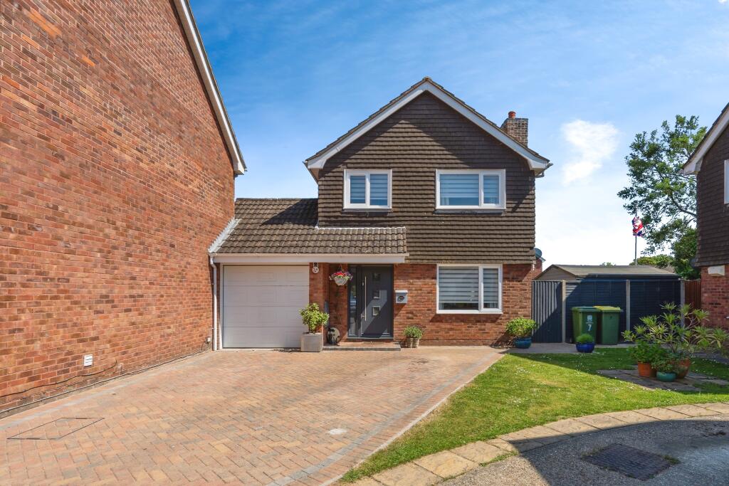 Main image of property: Pytchley Close, Hill Head, Fareham, PO14