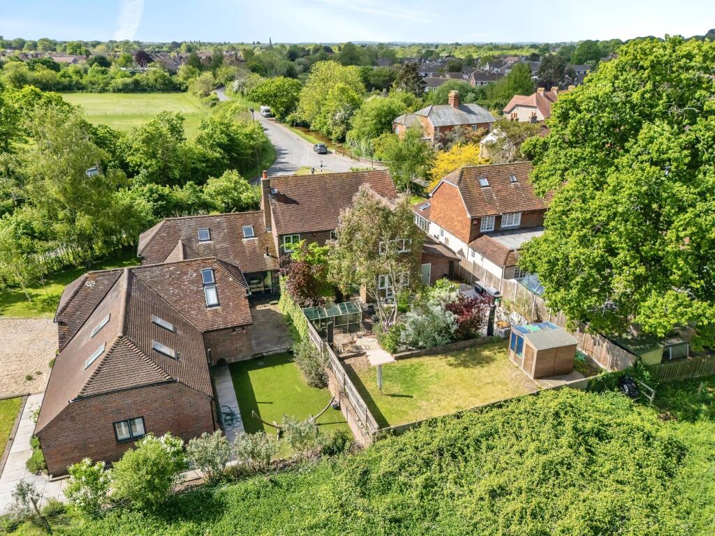 Main image of property: Commonside, Westbourne, Emsworth, PO10