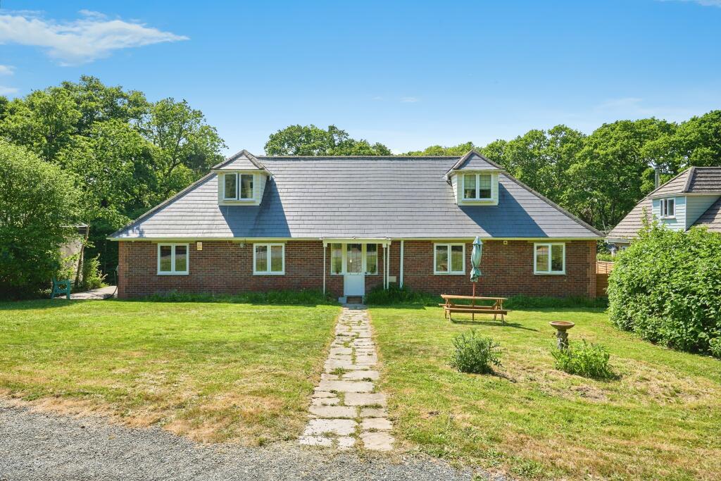 Main image of property: Fishbourne Lane, Fishbourne, PO33