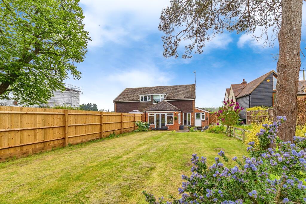 3 bedroom semidetached house for sale in Clophill Road, Maulden