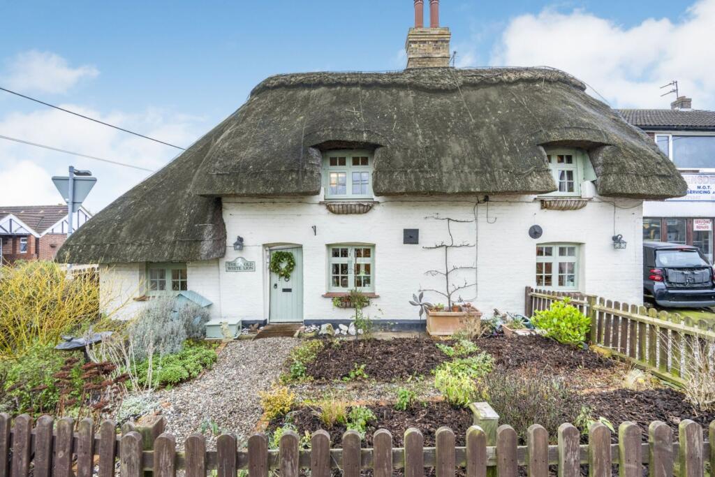 Main image of property: Bedford Road, Bedford, MK44