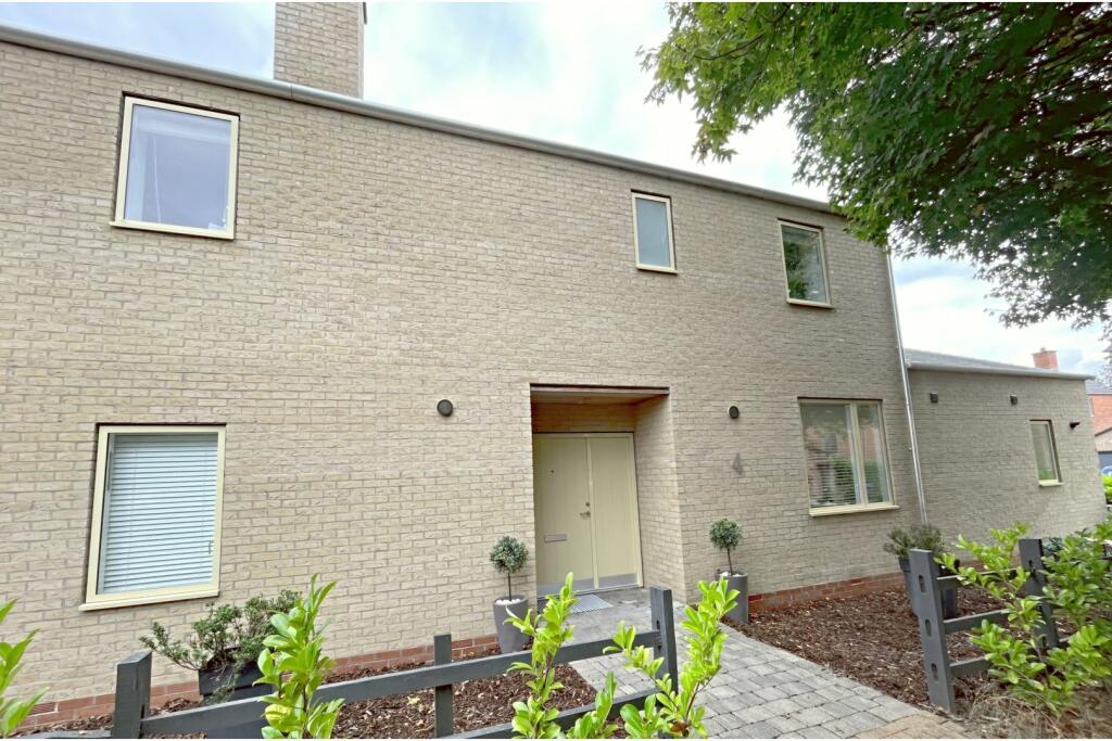 Main image of property: The Birches, Grimsby, DN36