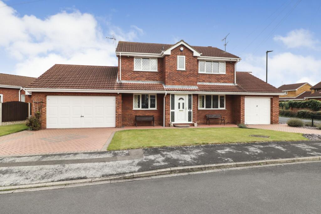 Main image of property: Beechwood Close, Doncaster, DN3