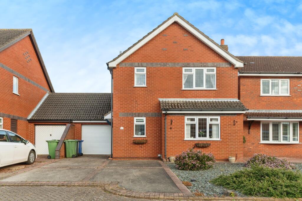 Main image of property: Savoy Court, New Waltham, Grimsby, DN36
