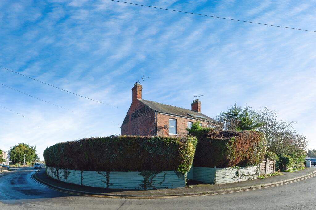 Main image of property: West End Road, Immingham, DN40