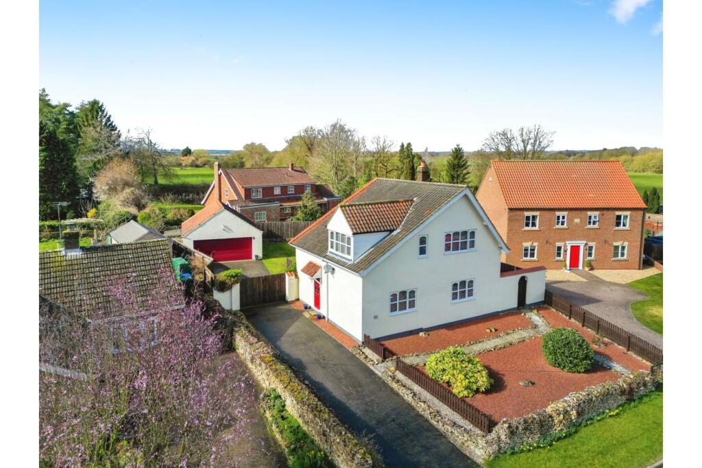 Main image of property: Maypole Street, Gainsborough, DN21