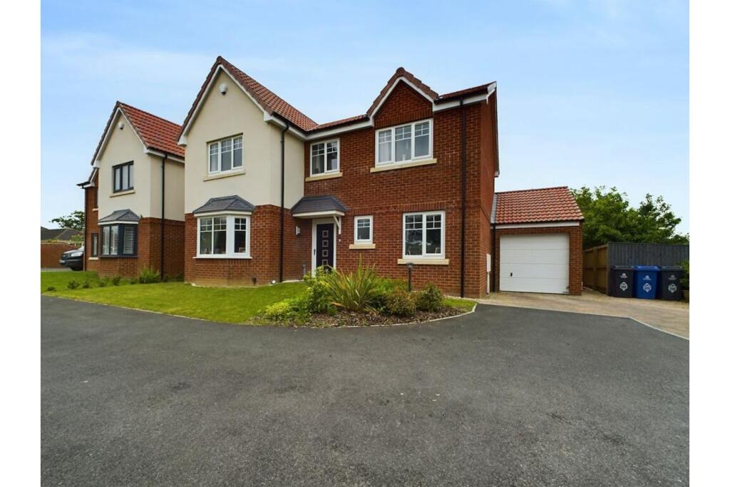Main image of property: Doncaster Road, Doncaster, DN7