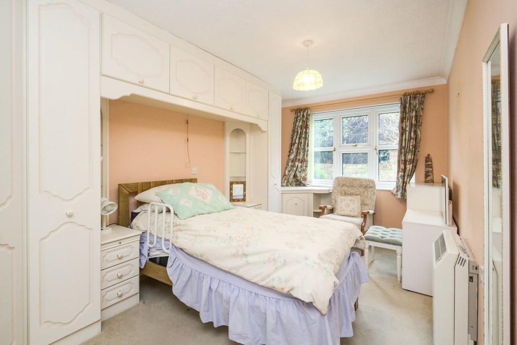 Additional property image - 22 Crook Log, Bexleyheath, DA6