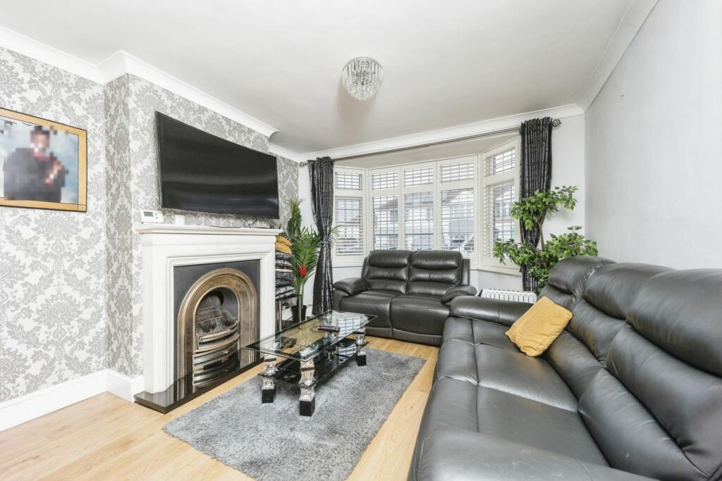Additional property image - Buxton Road, Erith, DA8