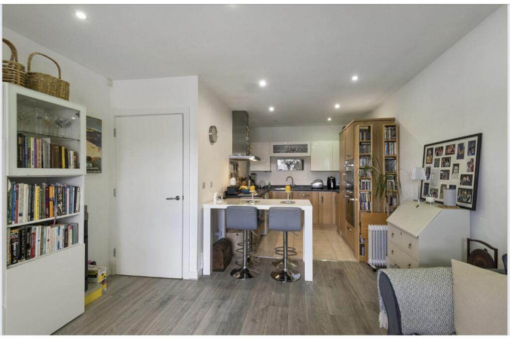 Additional property image - 85 Avenue Road, Bexleyheath, DA7