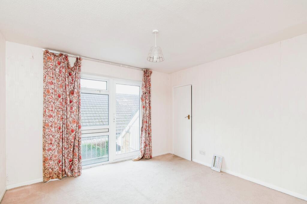 Additional property image - Ashleigh Close, Gravesend, DA13