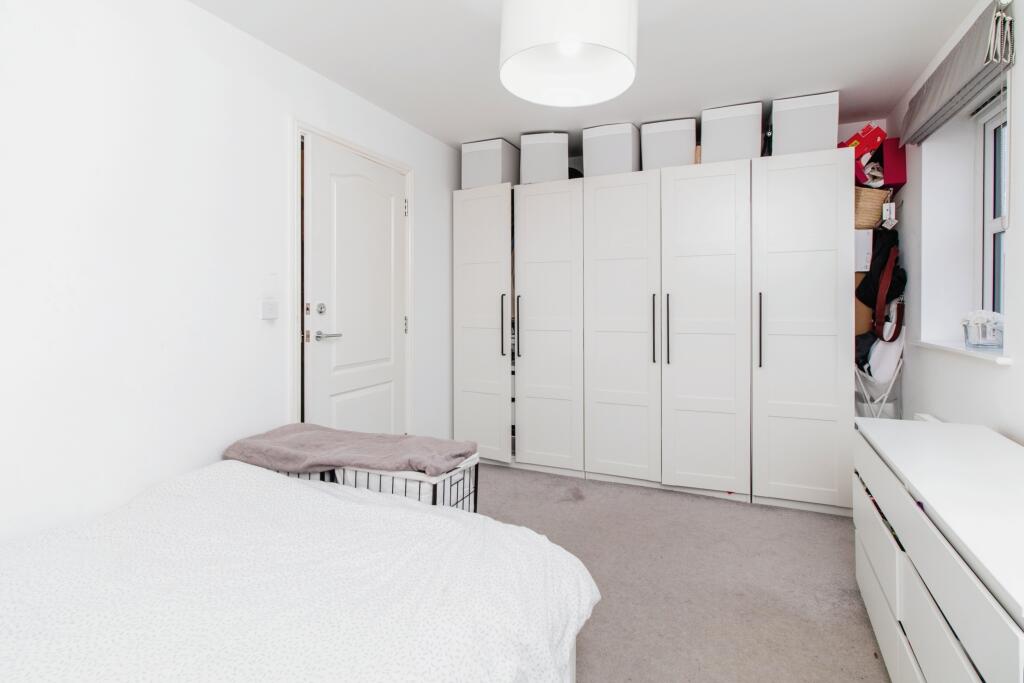 Additional property image - Newham Way, Erith, DA8