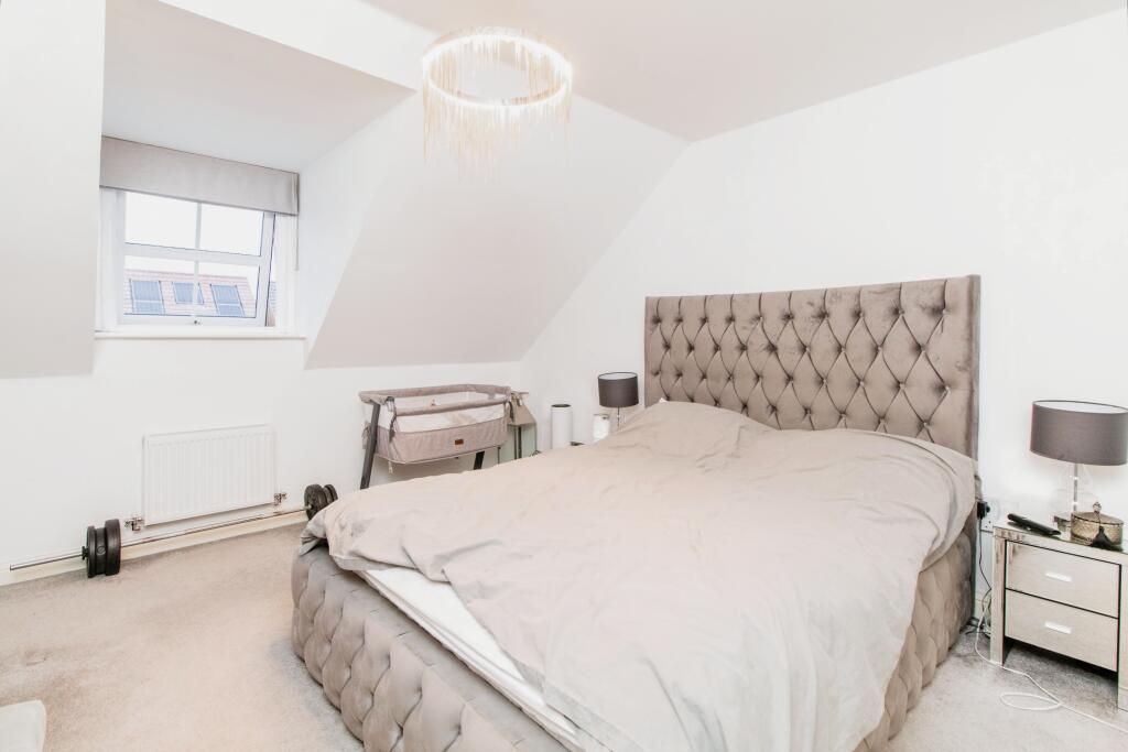 Additional property image - Newham Way, Erith, DA8