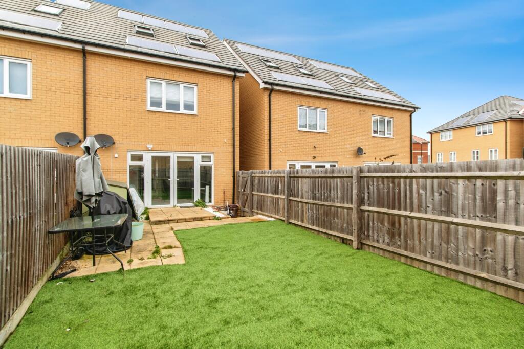 Additional property image - Newham Way, Erith, DA8