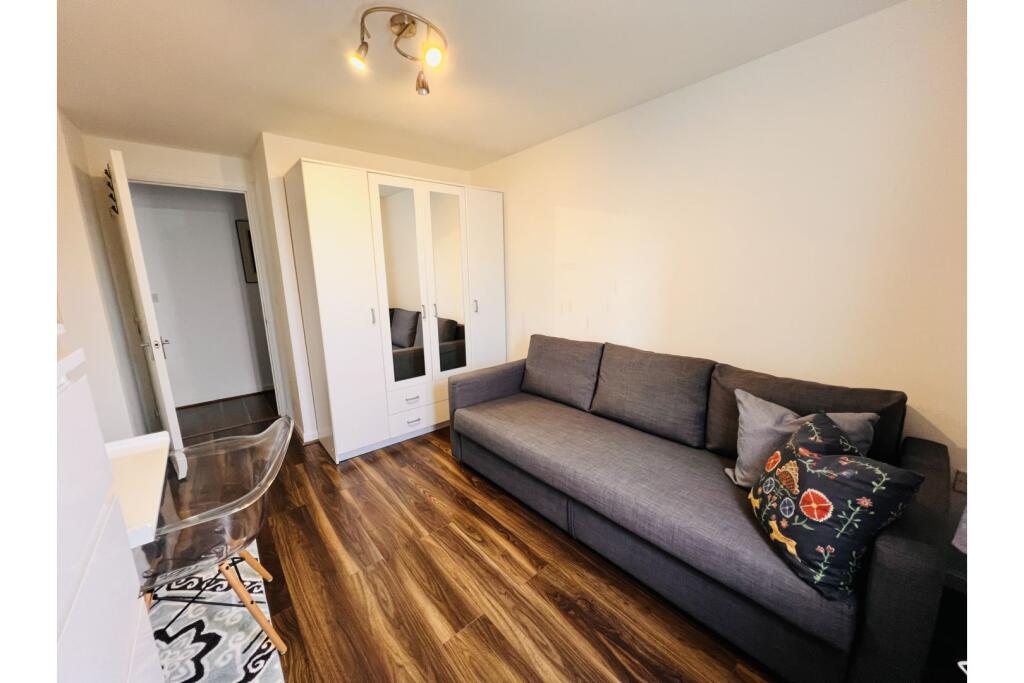 Additional property image - Macarthur Close, Erith, DA8
