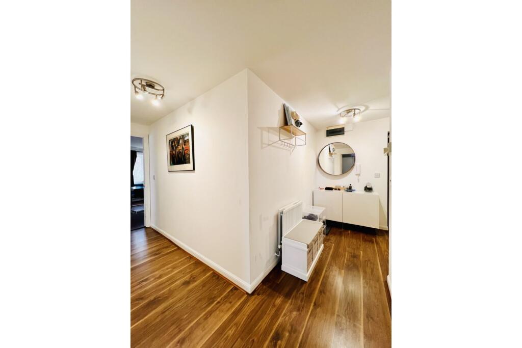 Additional property image - Macarthur Close, Erith, DA8