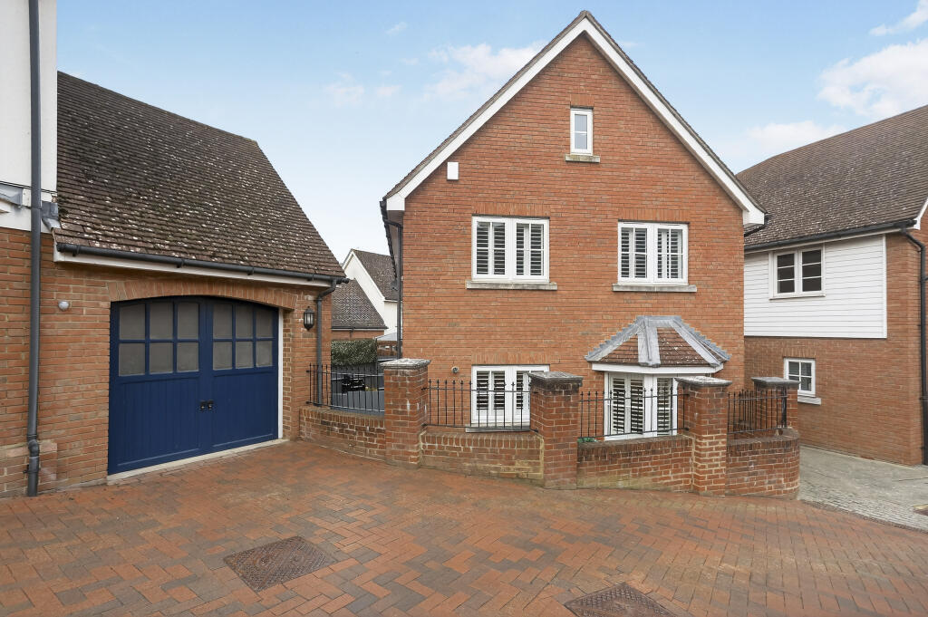 Main image of property: Monks Well, Greenhithe, DA9