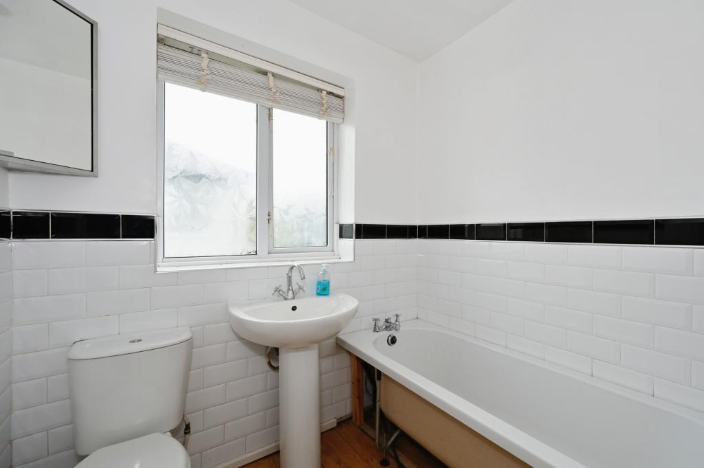 3 bedroom semidetached house for sale in Cromwell Road, Penwortham