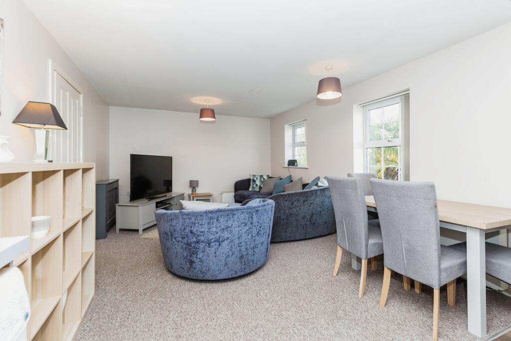 2 bedroom apartment for sale in Denham Wood Close, Chorley, PR7