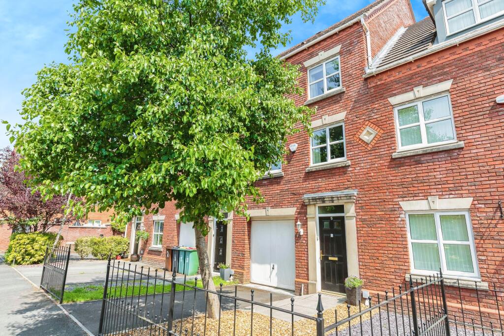 Main image of property: Kingsbarn Close, Fulwood, Preston, PR2