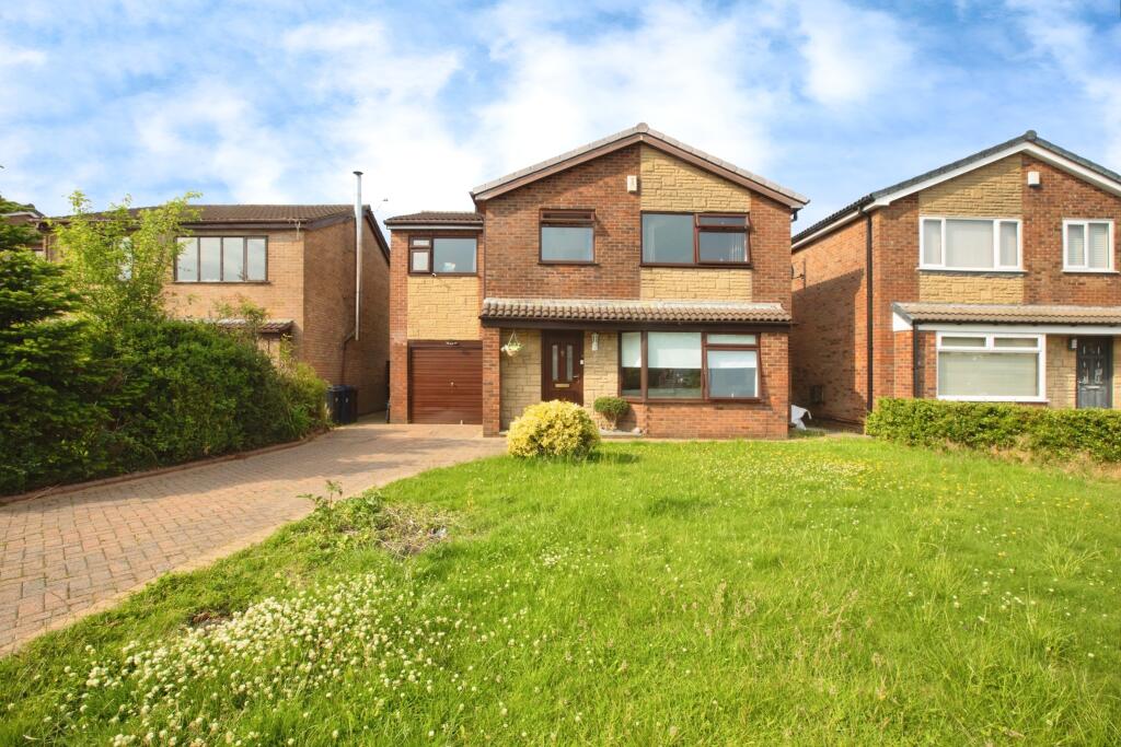 Main image of property: Middlefield, Leyland, PR26