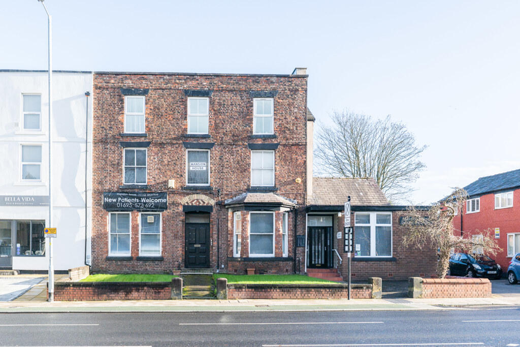 Main image of property: 13 St Helens Road, Ormskirk, Lancashire, L39