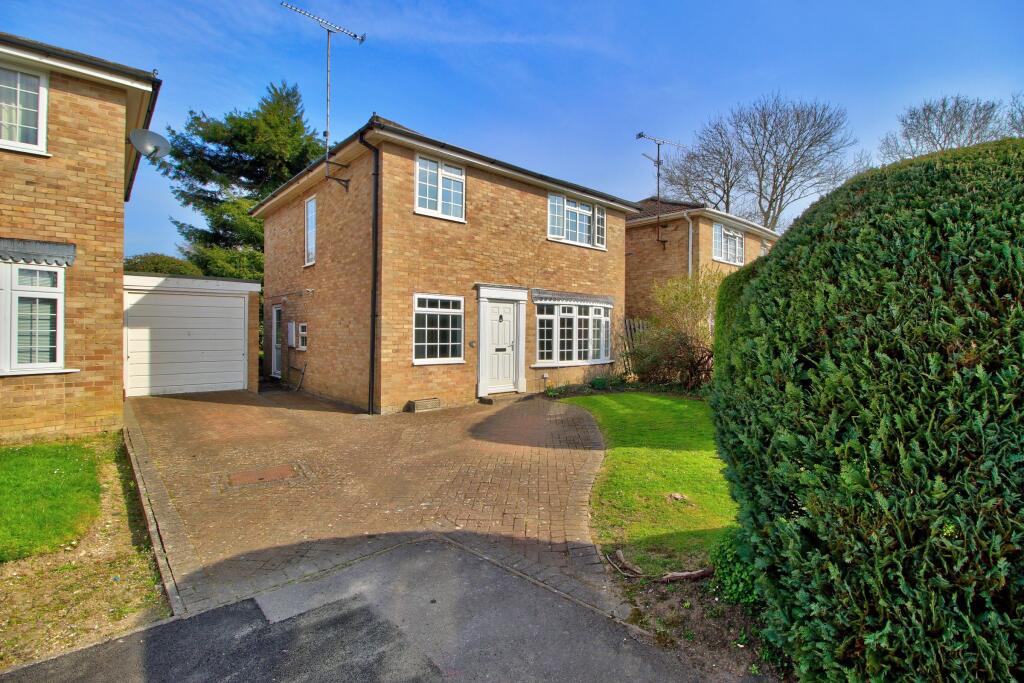 Main image of property: Waterloo Crescent, Wokingham