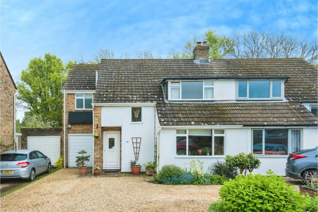 4 bedroom semidetached house for sale in Berrys Road, Upper Bucklebury