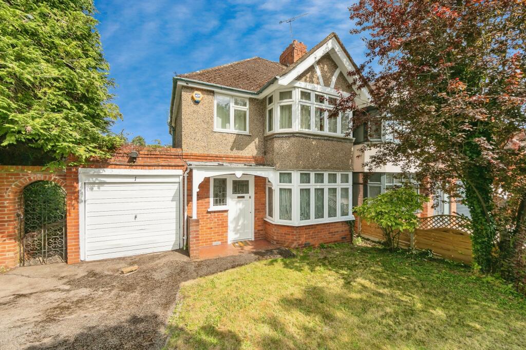 Main image of property: Hungerford Drive, Reading, RG1