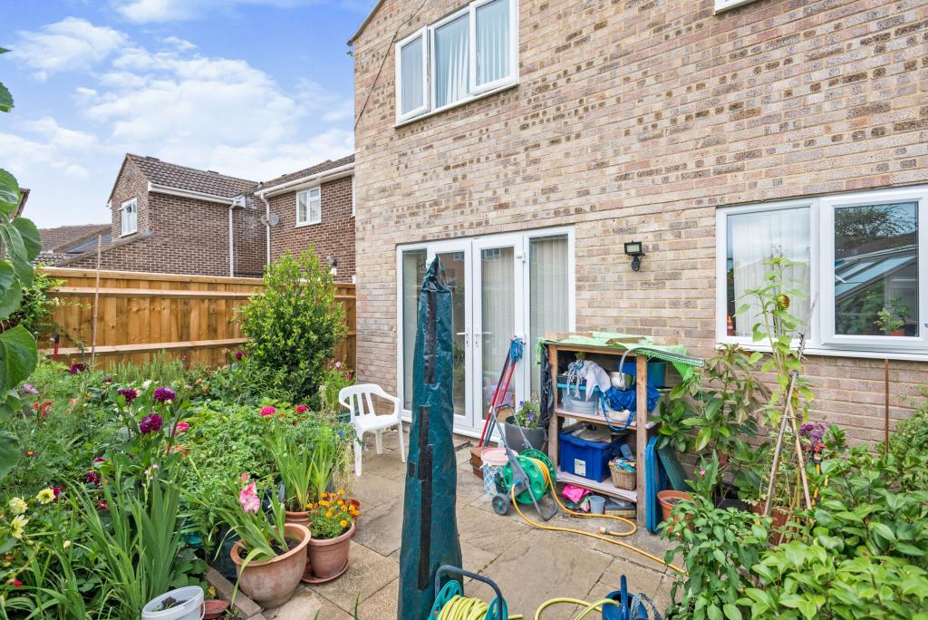 4 bedroom detached house for sale in The Phelps, Kidlington, OX5