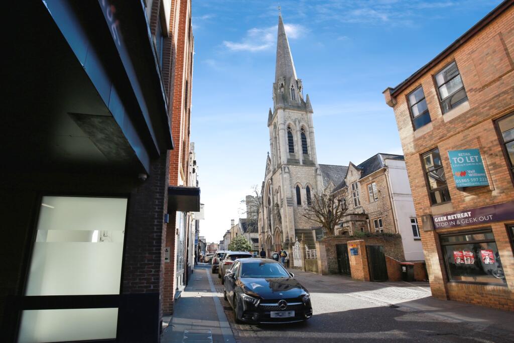 Main image of property: New Inn Hall Street, Oxford, OX1