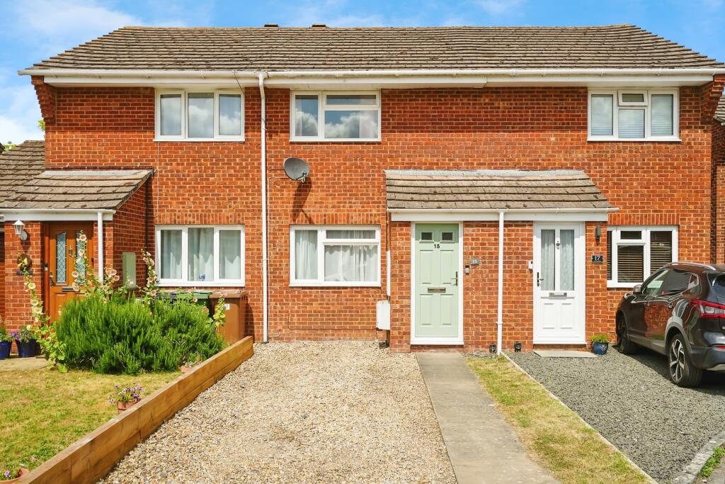 Main image of property: Saw Close, Oxford, OX44