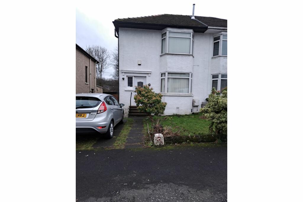 3 bedroom semidetached house for sale in Broomlea Crescent, Inchinnan, PA4