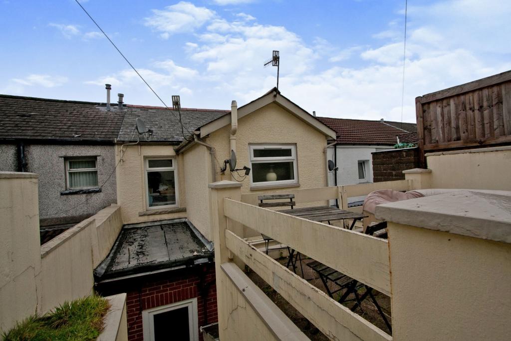3 bedroom terraced house for sale in Brynteg Terrace, Ferndale, CF43