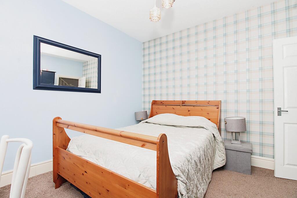 4 bedroom terraced house for sale in Woodlands Road, Barry, CF62