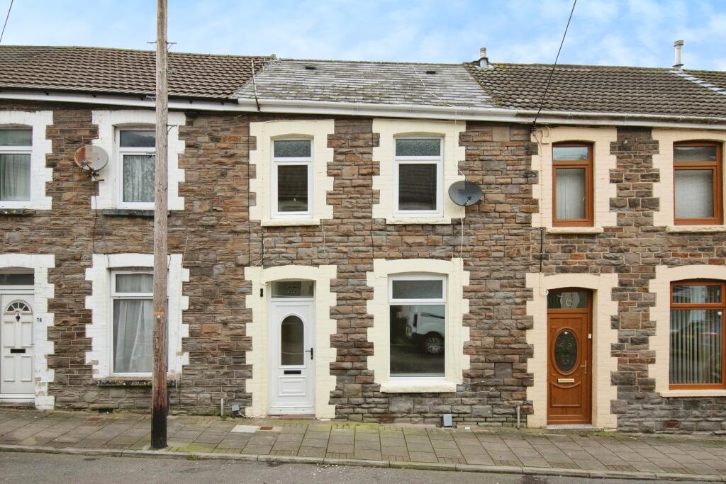 3 bedroom terraced house for sale in Danygraig Street, Pontypridd, CF37