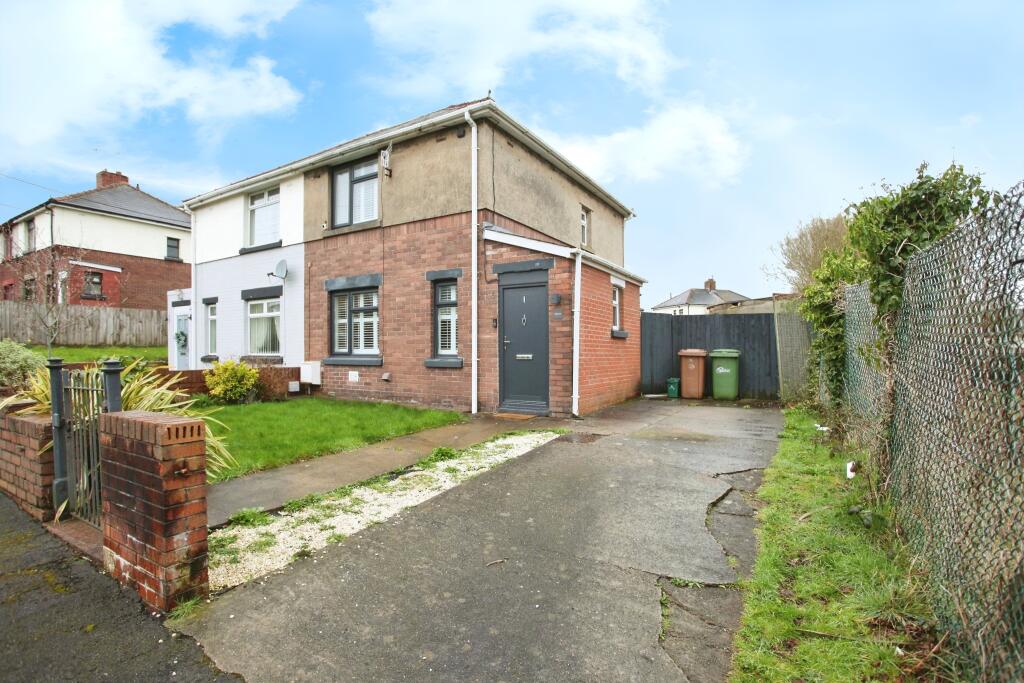 2 bedroom semidetached house for sale in Penyffordd, Caerphilly, CF83
