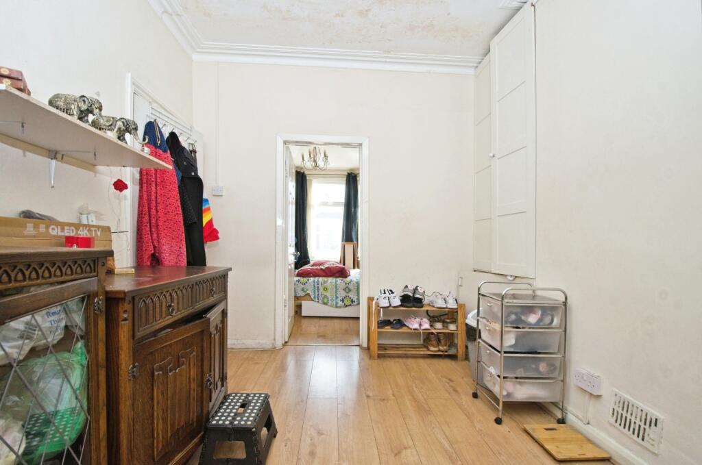Additional property image - Glenroy Street, Cardiff, CF24