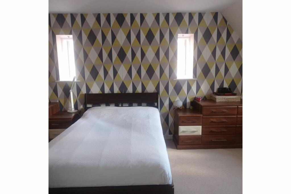 Additional property image - Meadow Way, Pontyclun, CF72