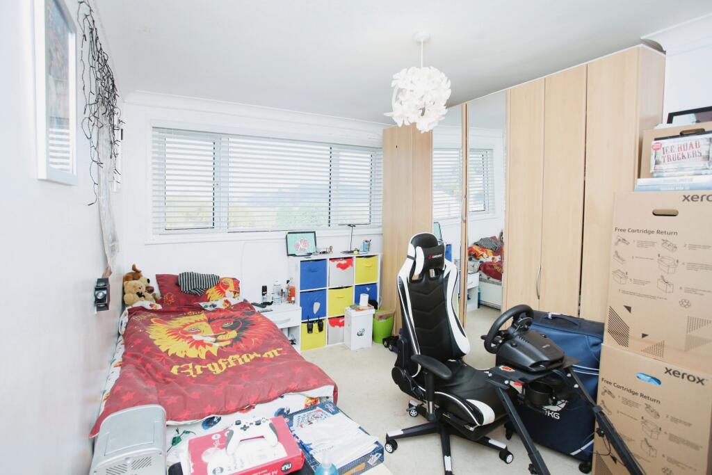 Additional property image - Greenfield Avenue, Pontypridd, CF37